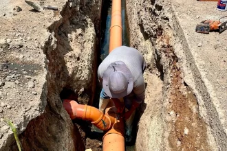 Rehabilitan alcantarillado en el Fraccionamiento México