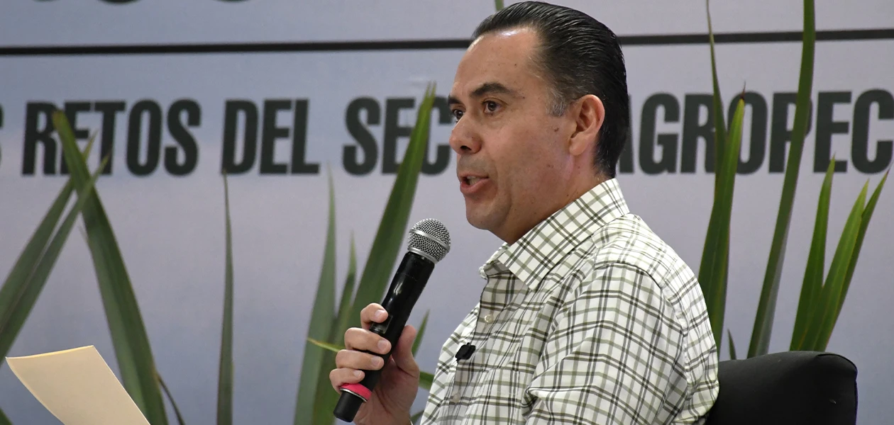 No se puede hablar de labranza desde una oficina