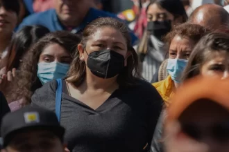 Surgieren uso de cubrebocas obligatorio en las personas infectadas o con síntomas